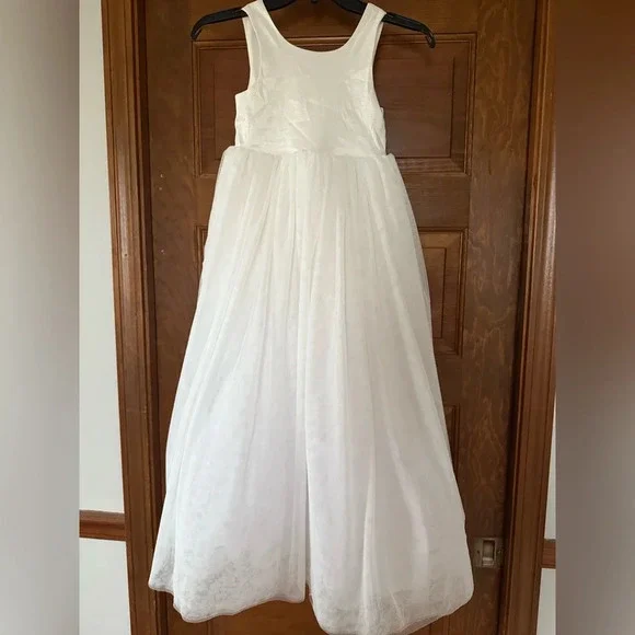 Show Me Your MuMu Flower Girl Dress 💐 - Picture 3 of 8